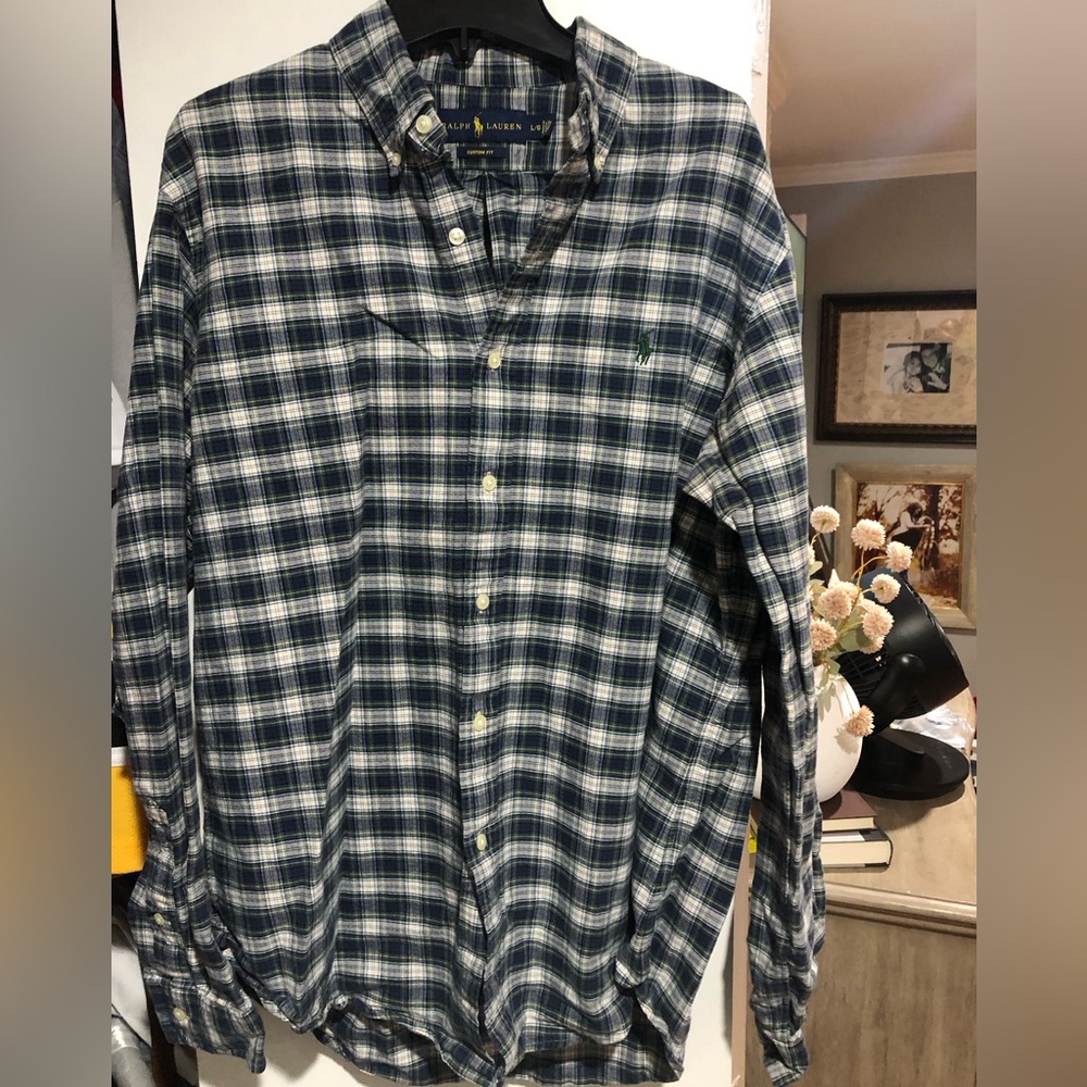 Ralph Lauren’s Men Button Down Shirt